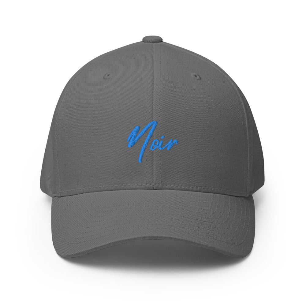 Noir Cap mit geschlossener Rückseite